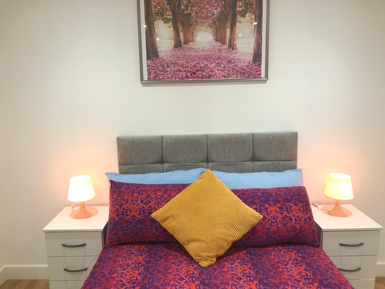 Easystay Slough Central Free Parking Екстериор снимка