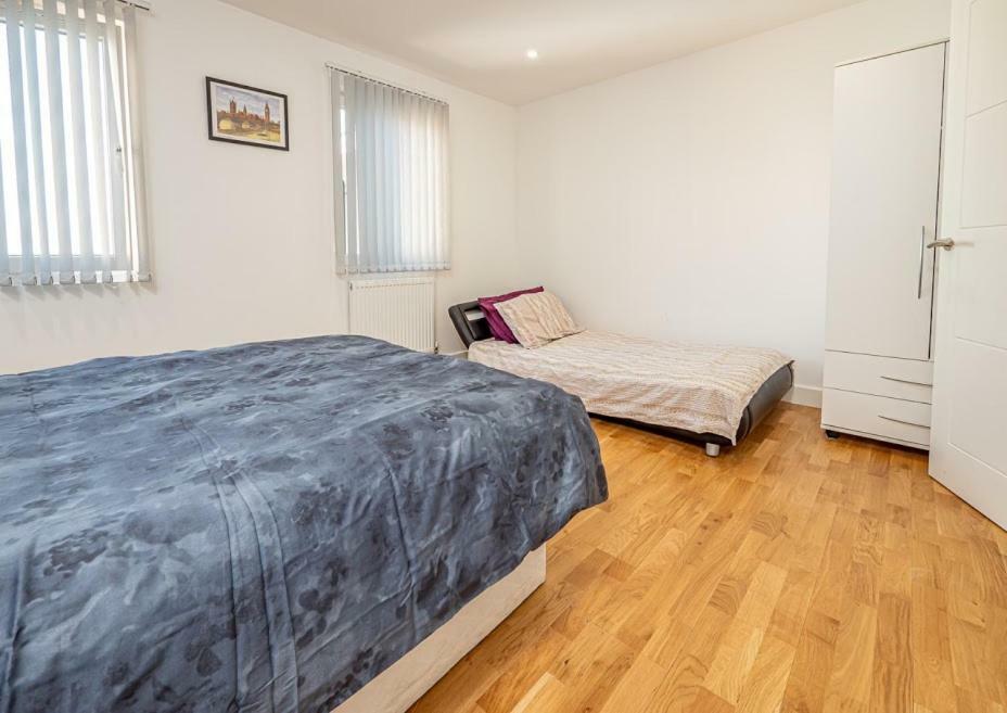 Easystay Slough Central Free Parking Екстериор снимка