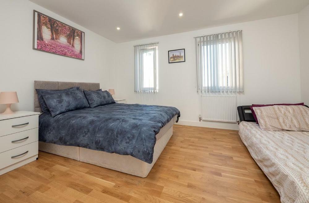 Easystay Slough Central Free Parking Екстериор снимка