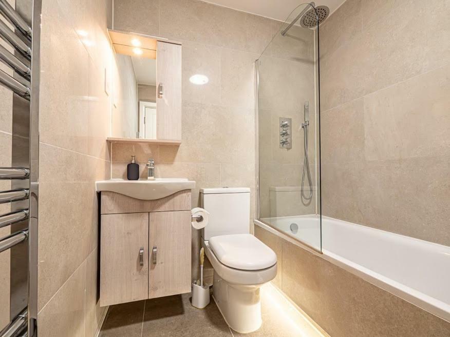 Easystay Slough Central Free Parking Екстериор снимка